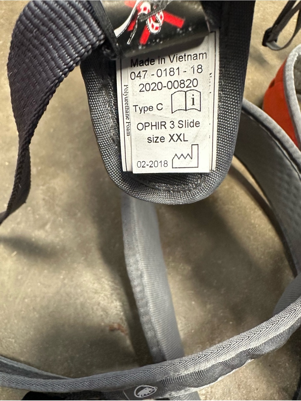 Mammut Men’s Climbing rock Harness in Gray and Orange size xxl - Picture 3 of 3